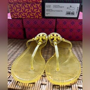 Tory Burch Mini Miller Flat Thong Sandals Size 7 Citrus Yellow